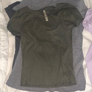 Aero Olive Green Shrunken Tee Small $7